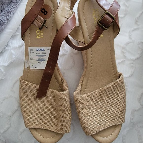 Kenneth Cole Reaction Shoes - Kenneth Cole Reaction Wedge Espadrilles Shoes Size 8 Brand New!
